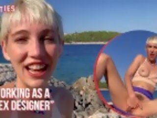 Ersties - cute Annika Plays With Herself On A stupendous Beach In Croatia
