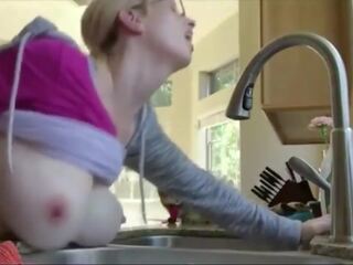 Busty Cheating Wife Banged on Kitchen Counter: Free sex 8d | xHamster